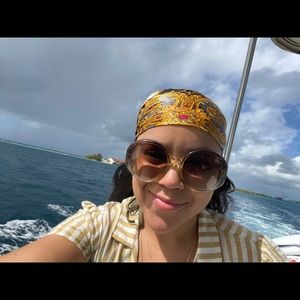 Meet your Posher, Rocio